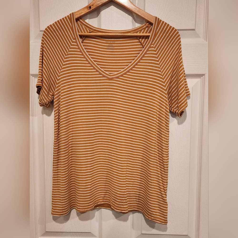 3/$20 American Eagle Soft & Sexy Top